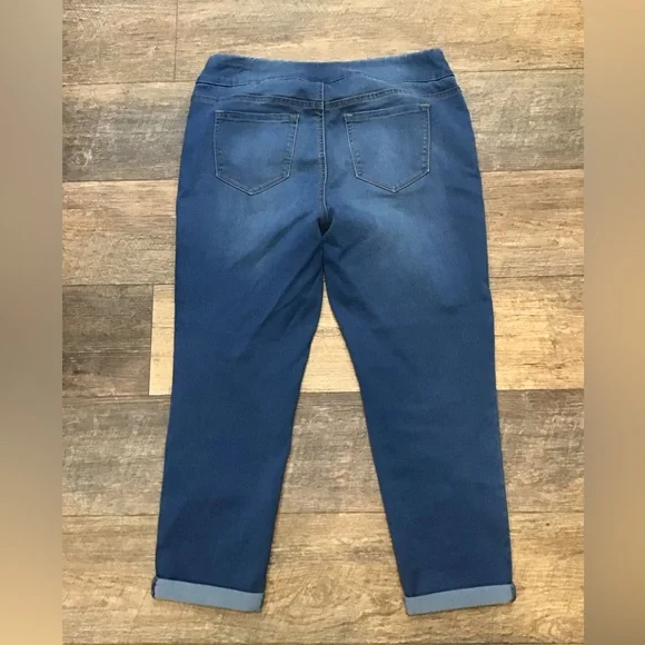 Slimsation by Multiples Pull On Cuffed Jeans size 10 - Picture 2 of 2